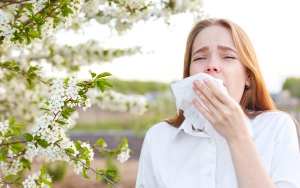 Alergicy mogą szczepić się przeciw COVID-19? Najnowsze wyniki badań